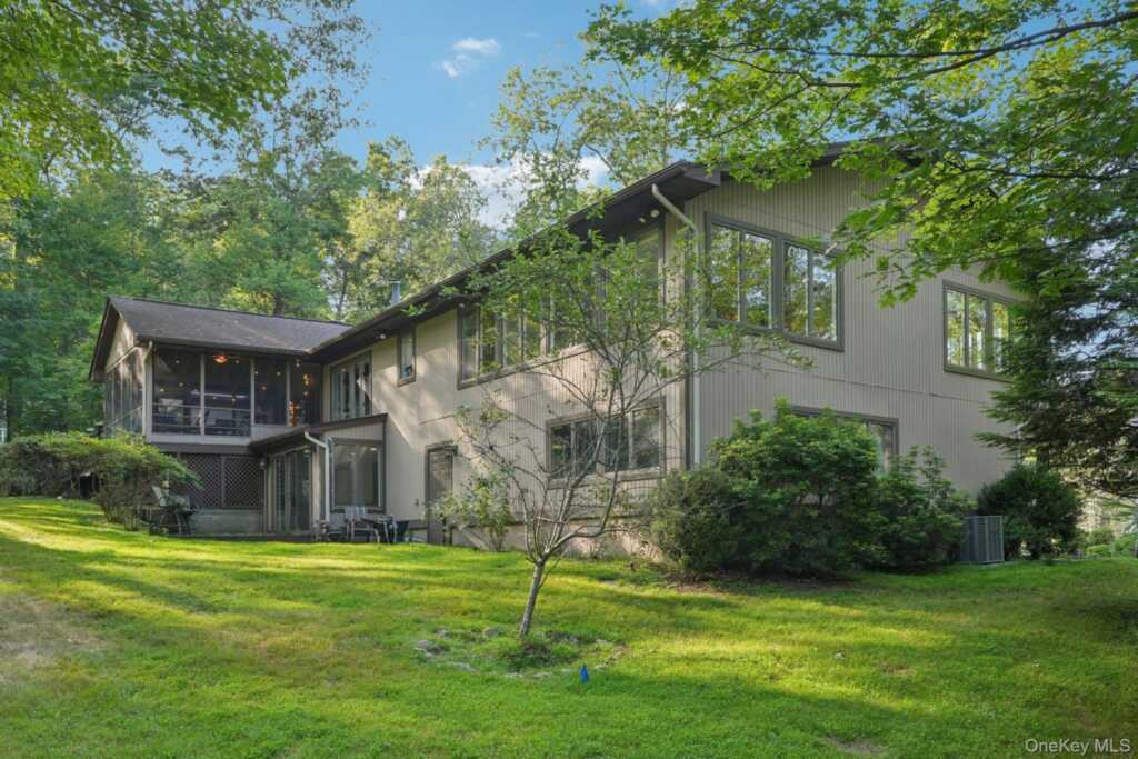 11 Old Phillips Hill Road, New City, NY 10956 - Photo 42 of 44