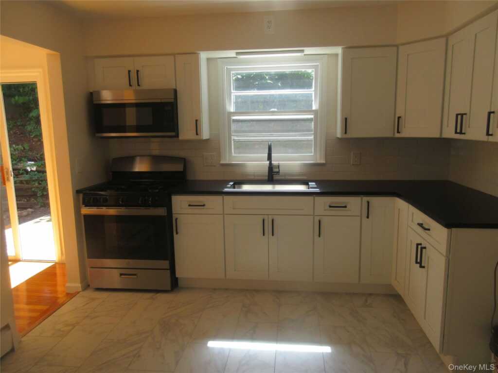 1 Prospect Avenue, Unit #2, Nyack, NY 10960 - Photo 4 of 27