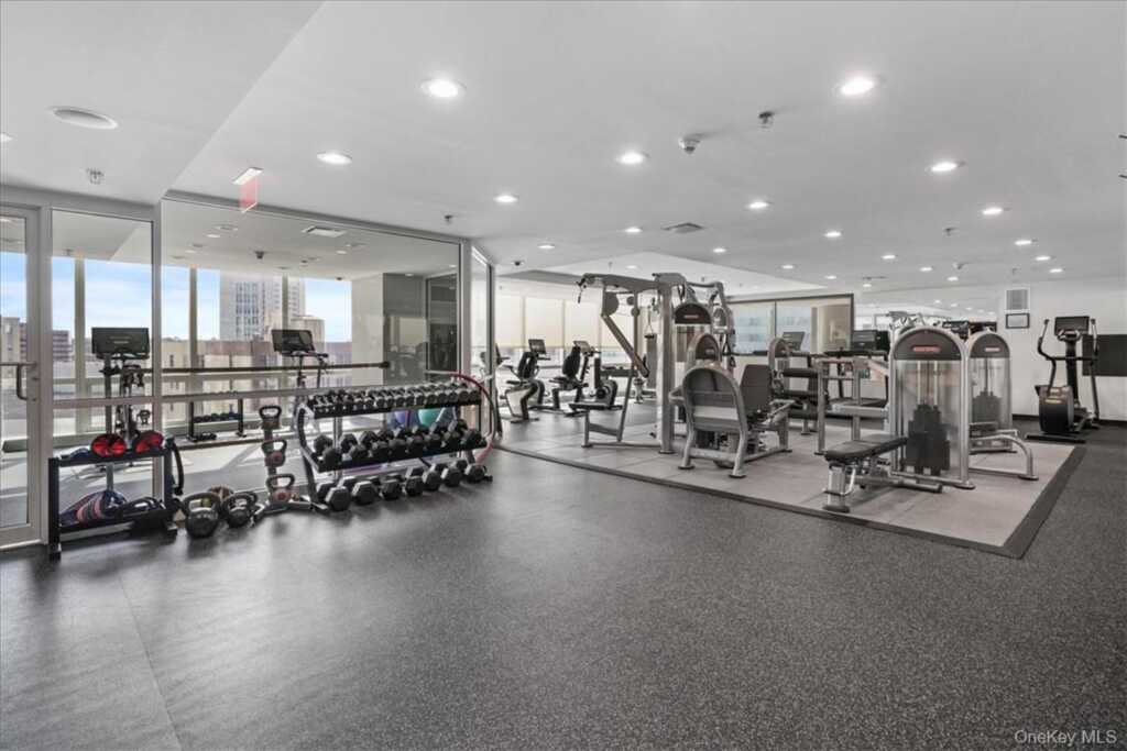 5 Renaissance Square, Unit #26B, White Plains, NY 10601 - Photo 21 of 28