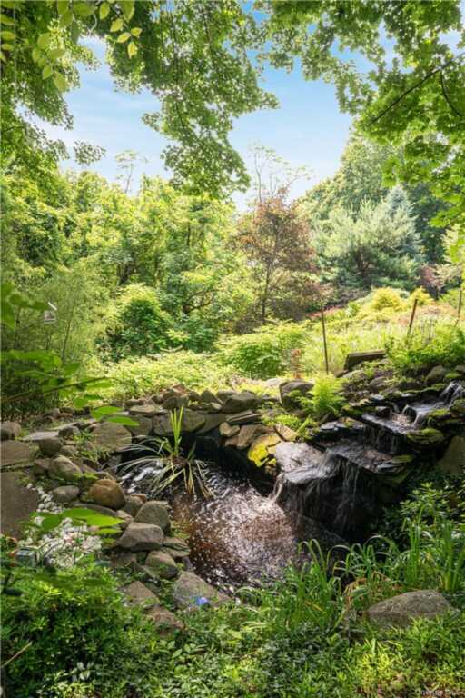 185 Tweed Boulevard, Nyack, NY 10960 - Photo 24 of 33