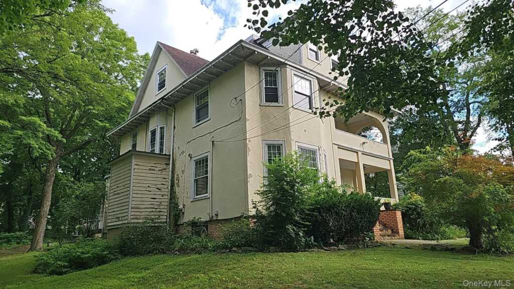 7 The Boulevard, New Rochelle, NY 10801 - Photo 4 of 5