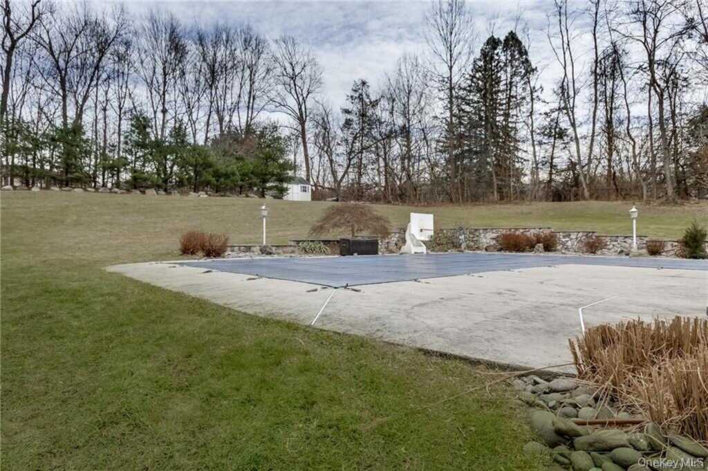 6 Sycamore, Suffern, NY 10901 - Photo 31 of 31