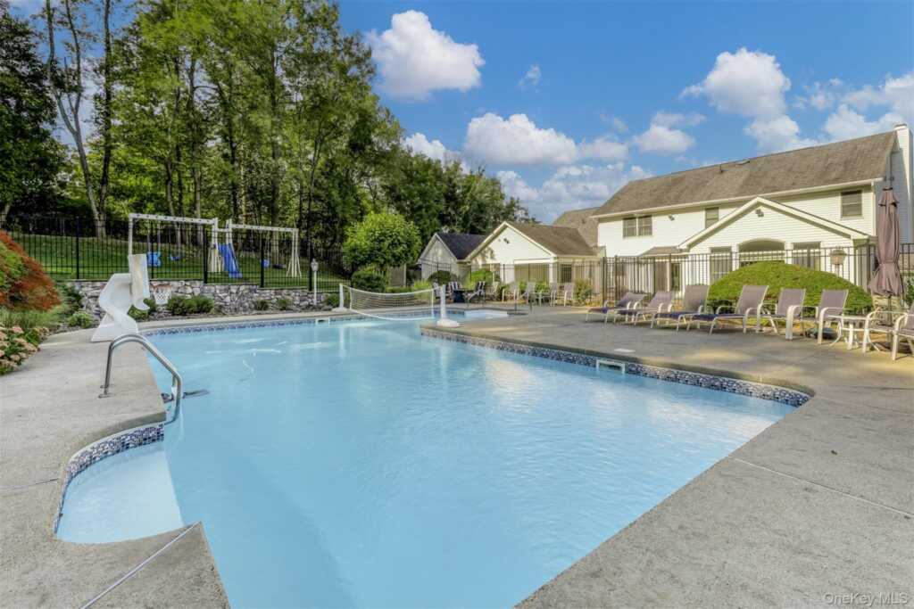 6 Sycamore, Suffern, NY 10901 - Photo 7 of 31