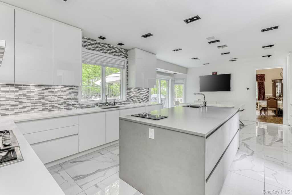 1 Litman Lane, Suffern, NY 10901 - Photo 12 of 25