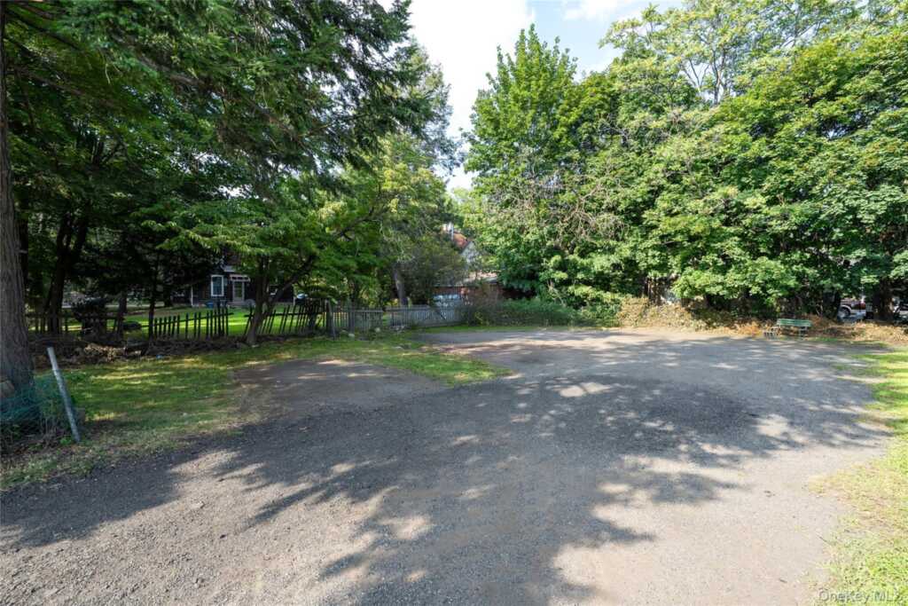 172 Orange Avenue, Suffern, NY 10901 - Photo 19 of 20