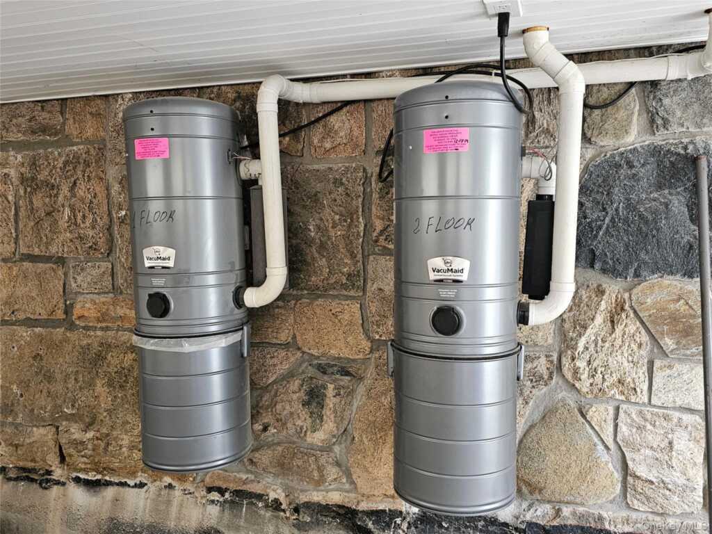 49 Greenridge Avenue, White Plains, NY 10605 - Photo 36 of 42