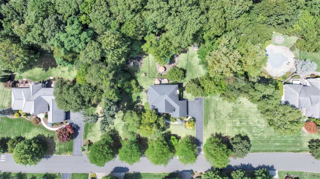 36 Oxford Drive, Suffern, NY 10901