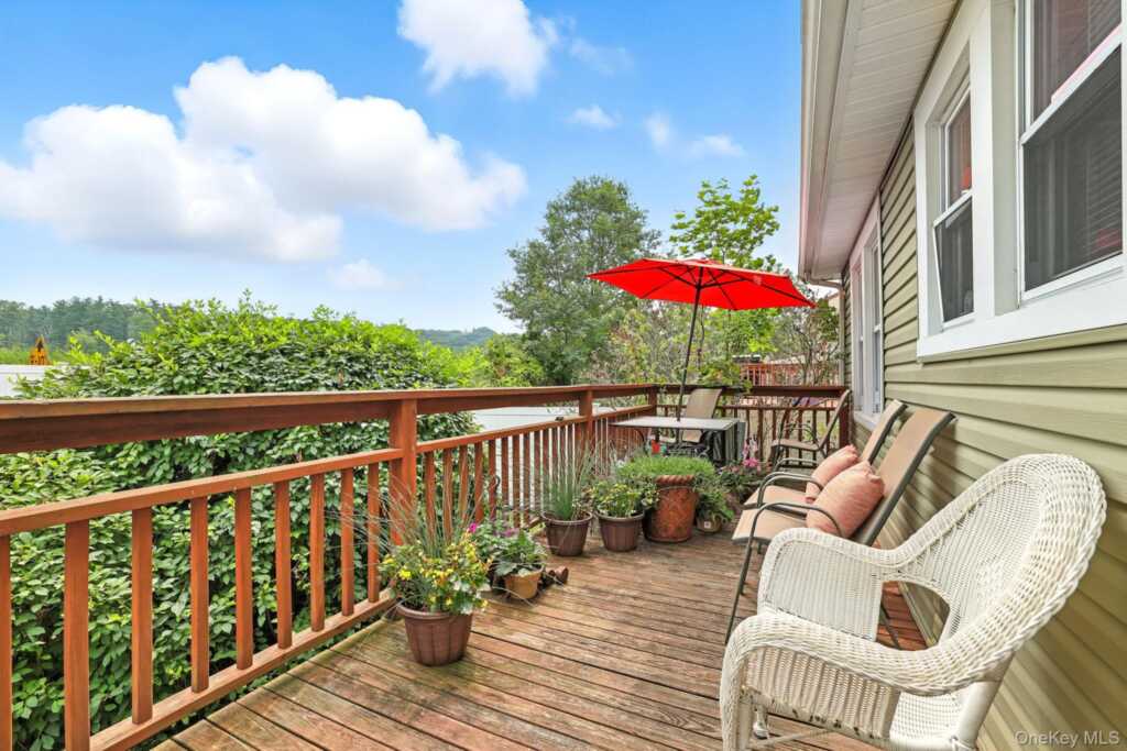 50 Cloverdale Avenue, White Plains, NY 10603 - Photo 19 of 30