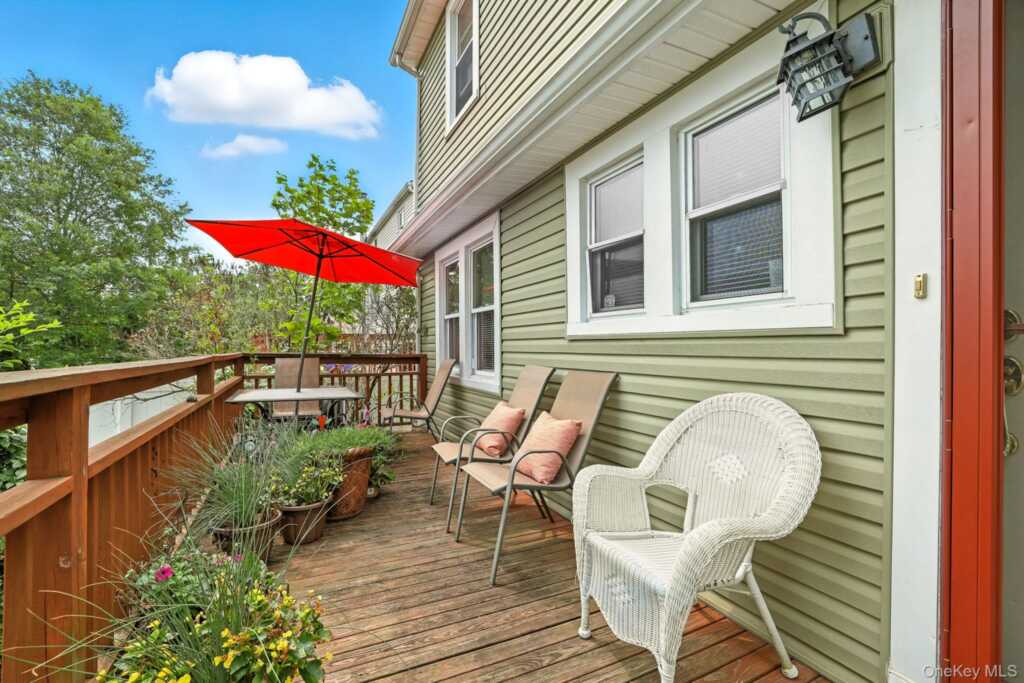 50 Cloverdale Avenue, White Plains, NY 10603 - Photo 21 of 30