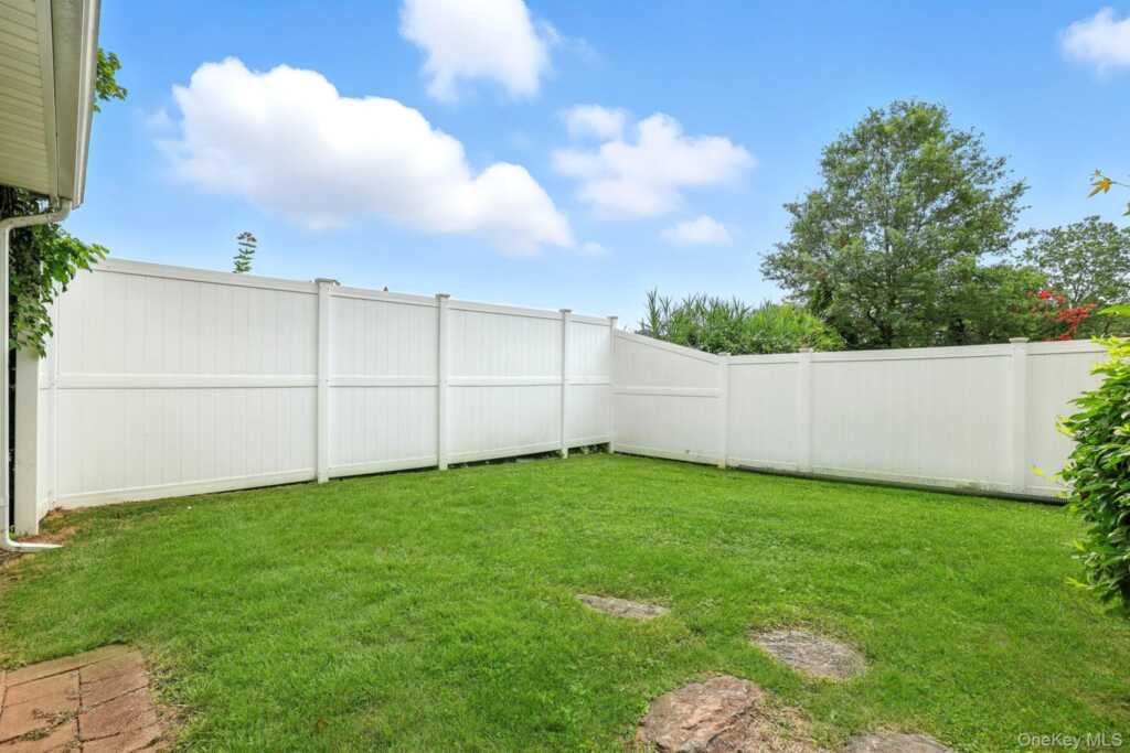 50 Cloverdale Avenue, White Plains, NY 10603 - Photo 22 of 30