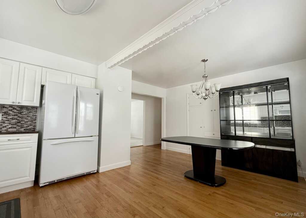 138 Colonial Place, Unit #1, New Rochelle, NY 10801 - Photo 12 of 22
