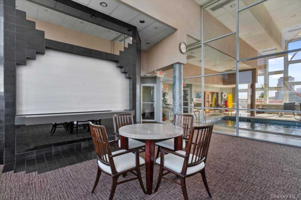 10 Stewart Place, Unit #8 CE, White Plains, NY 10603 - Photo 9 of 11