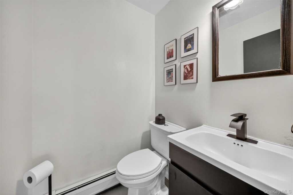 127 Bellows Lane, New City, NY 10956 - Photo 18 of 43