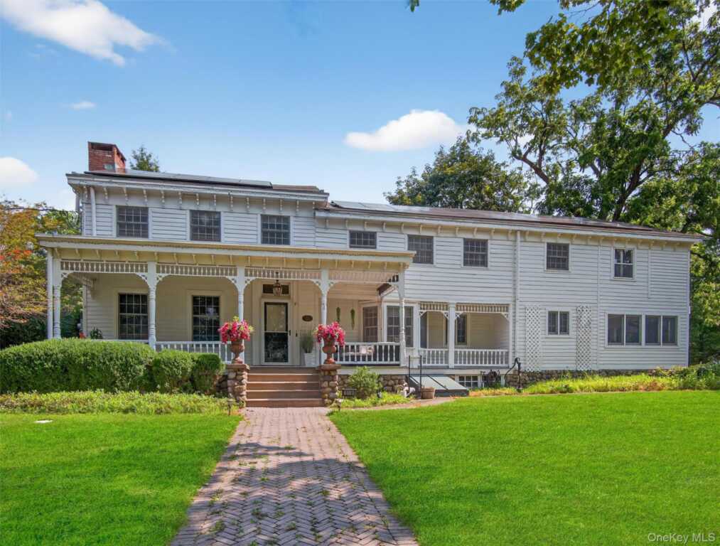 519 Haverstraw Road, Suffern, NY 10901 - Photo 3 of 48