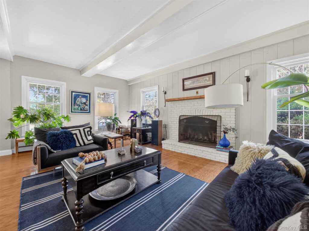 519 Haverstraw Road, Suffern, NY 10901 - Photo 7 of 48