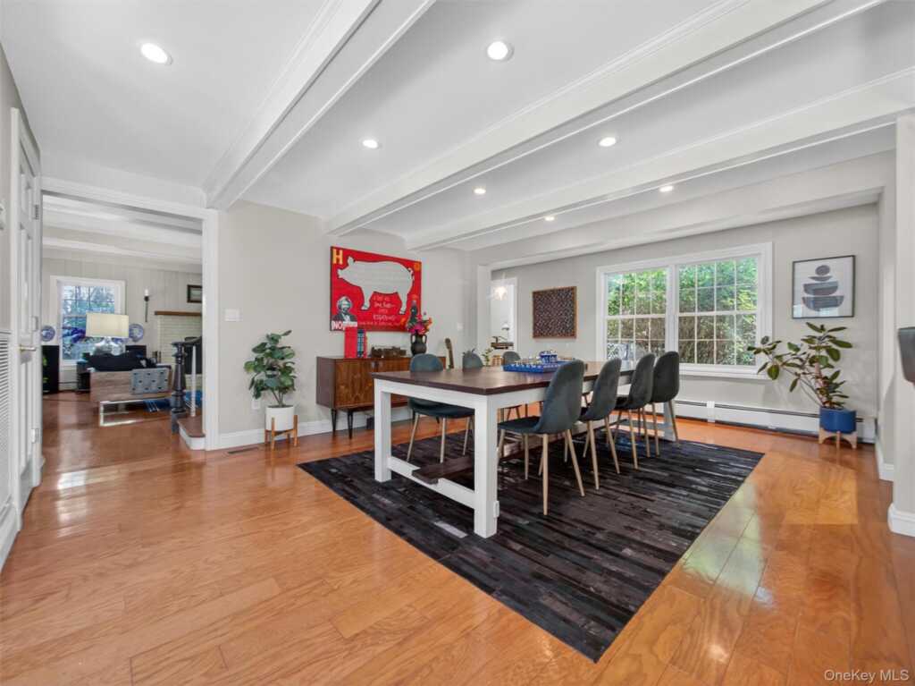519 Haverstraw Road, Suffern, NY 10901 - Photo 9 of 48