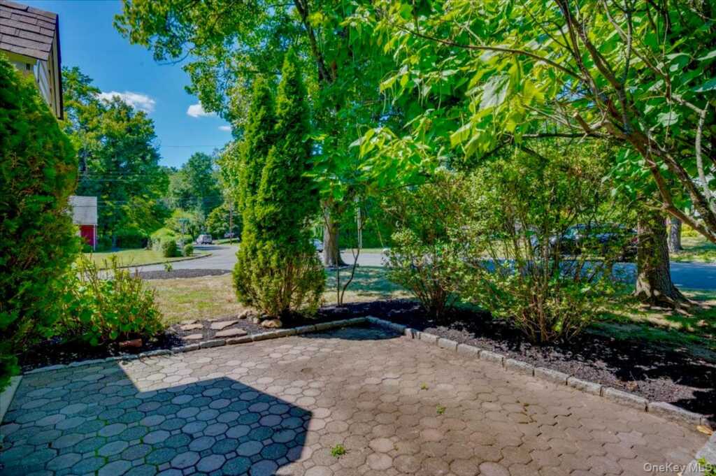 74 Oldert Drive, Pearl River, NY 10965 - Photo 26 of 27