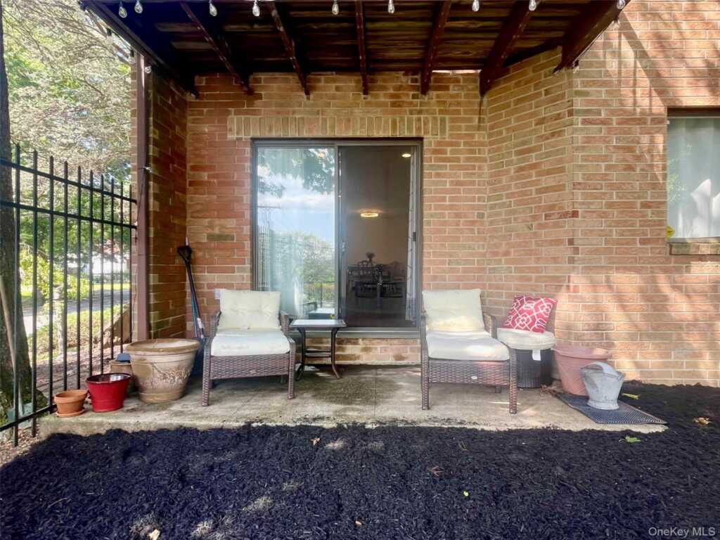 50 Dekalb Avenue, Unit #S1, White Plains, NY 10605 - Photo 11 of 17