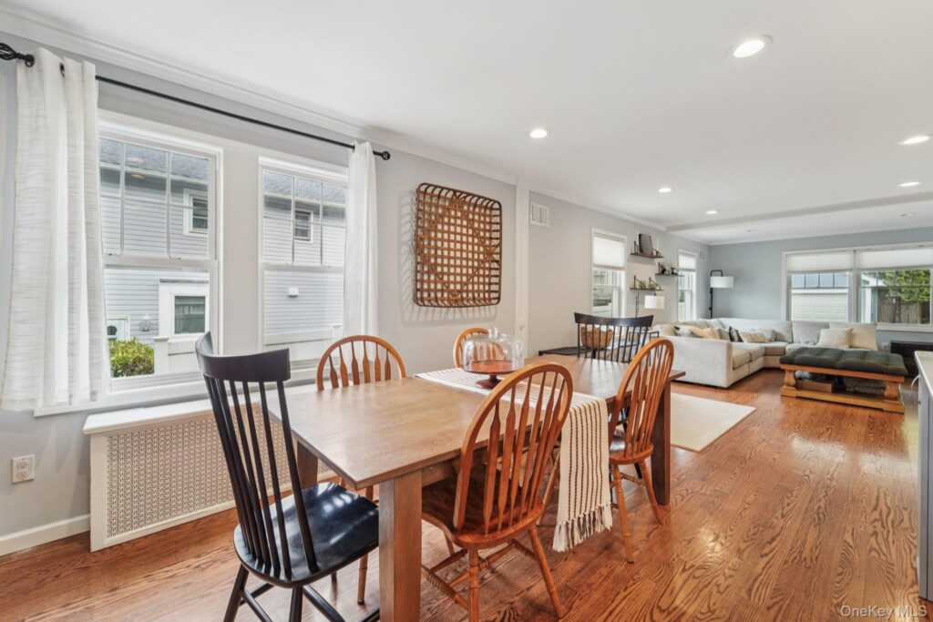 74 Lincoln Avenue, Pearl River, NY 10965 - Photo 14 of 50