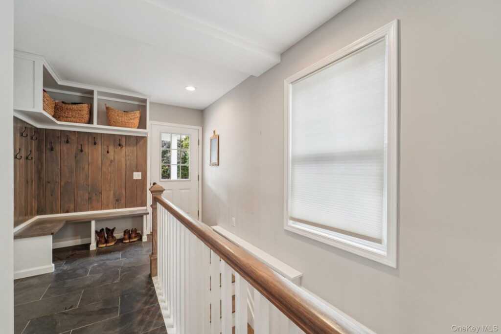 74 Lincoln Avenue, Pearl River, NY 10965 - Photo 20 of 50