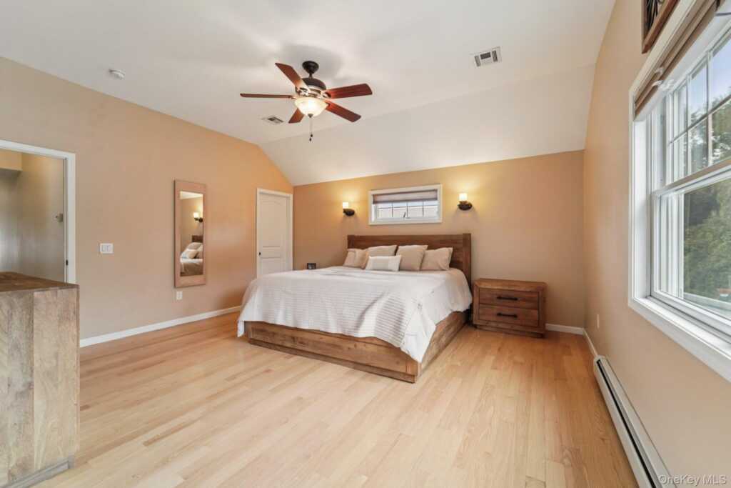 74 Lincoln Avenue, Pearl River, NY 10965 - Photo 34 of 50