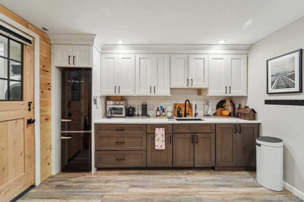 74 Lincoln Avenue, Pearl River, NY 10965 - Photo 45 of 50
