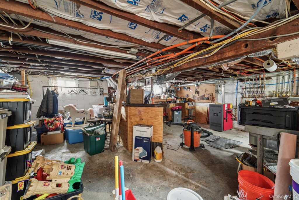 74 Lincoln Avenue, Pearl River, NY 10965 - Photo 46 of 50