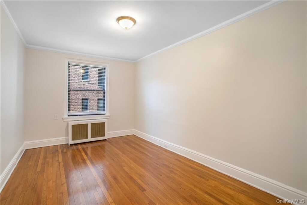 234 Martine Avenue, Unit #4J, White Plains, NY 10601 - Photo 14 of 21