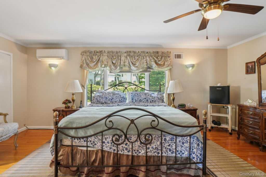 34 Kensington Oval, New Rochelle, NY 10805 - Photo 33 of 48