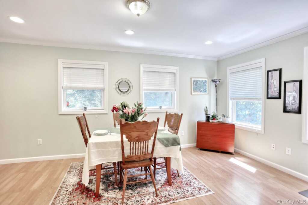 96 Collyer Avenue, New City, NY 10956 - Photo 10 of 38