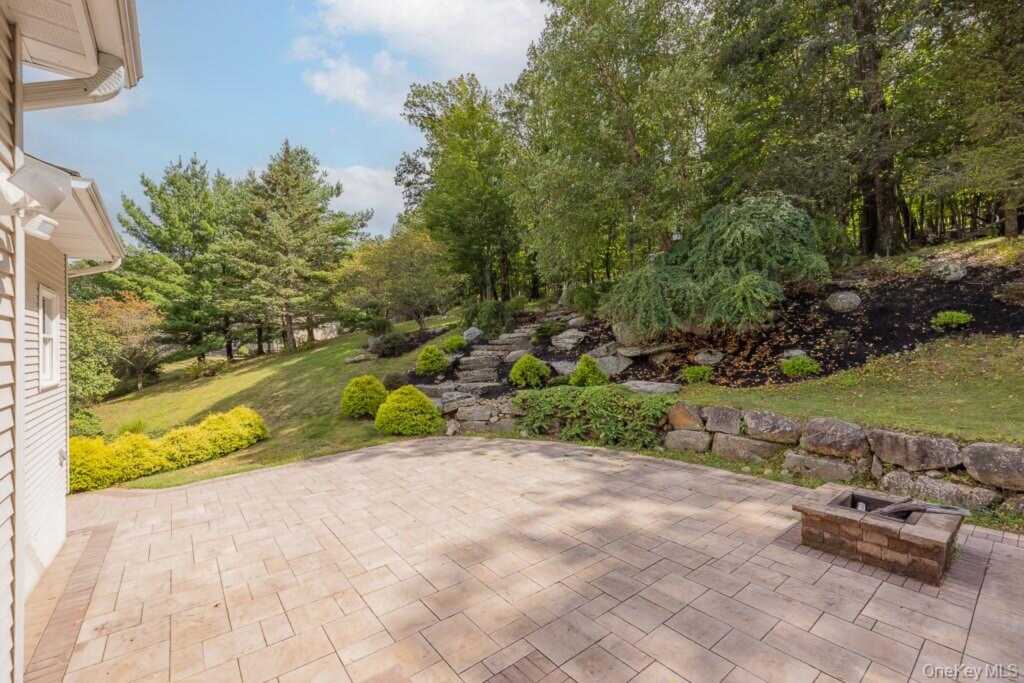 36 Dickens Street, Stony Point, NY 10980 - Photo 32 of 48