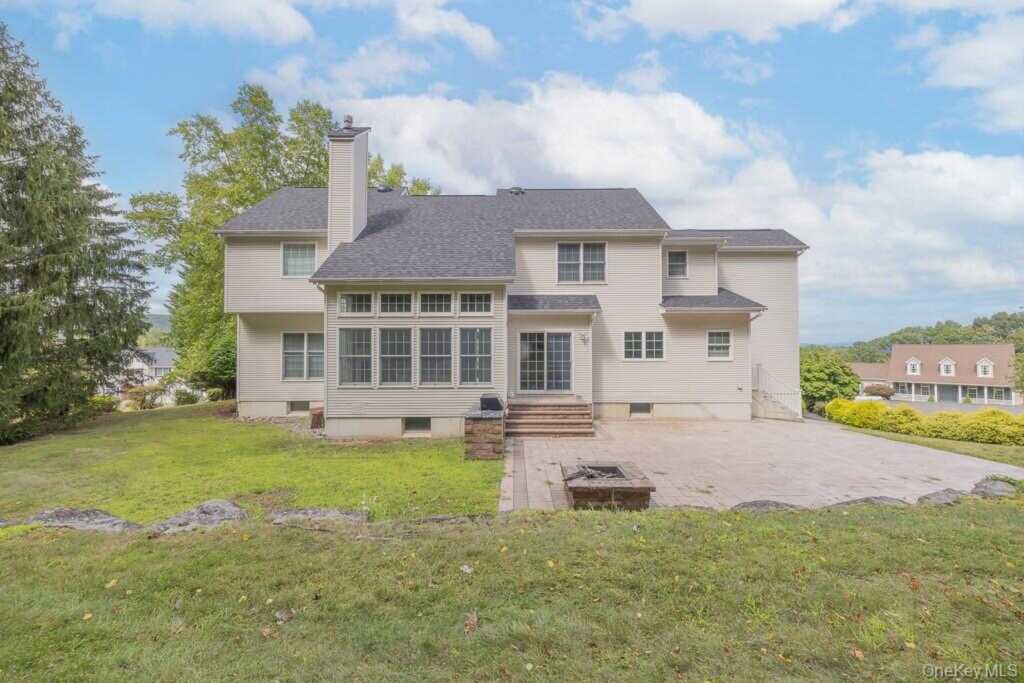 36 Dickens Street, Stony Point, NY 10980 - Photo 4 of 48