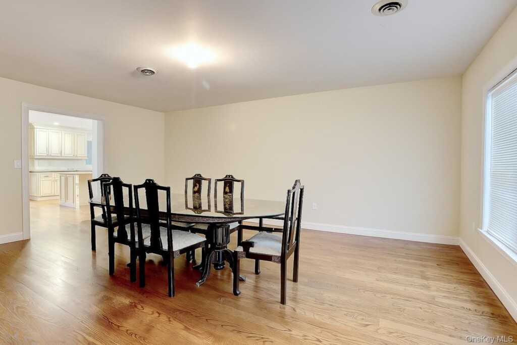 6 Tor Terrace, New City, NY 10956 - Photo 13 of 23