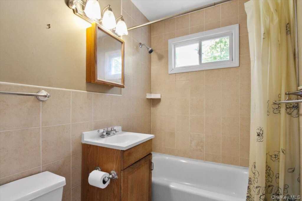 17 Wenzel Lane, Stony Point, NY 10980 - Photo 9 of 28