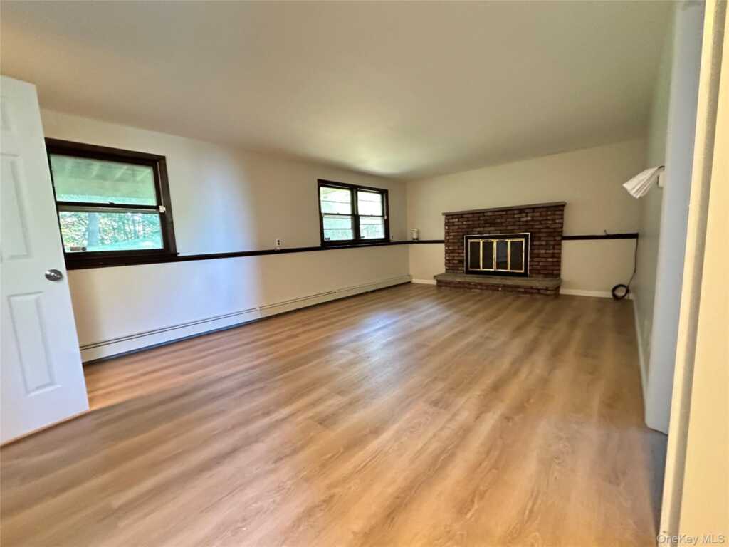 14 Delaware Drive, Nyack, NY 10960 - Photo 19 of 28