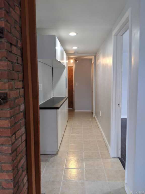 2 Highview Avenue, Nanuet, NY 10954 - Photo 11 of 14