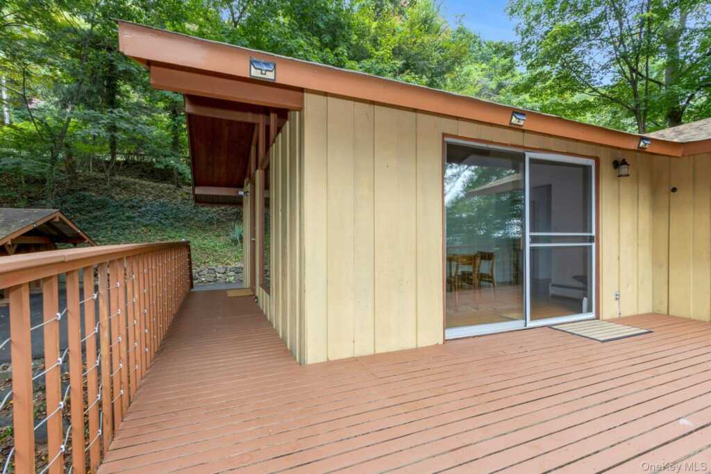 905 Route 9W, Nyack, NY 10960 - Photo 19 of 44