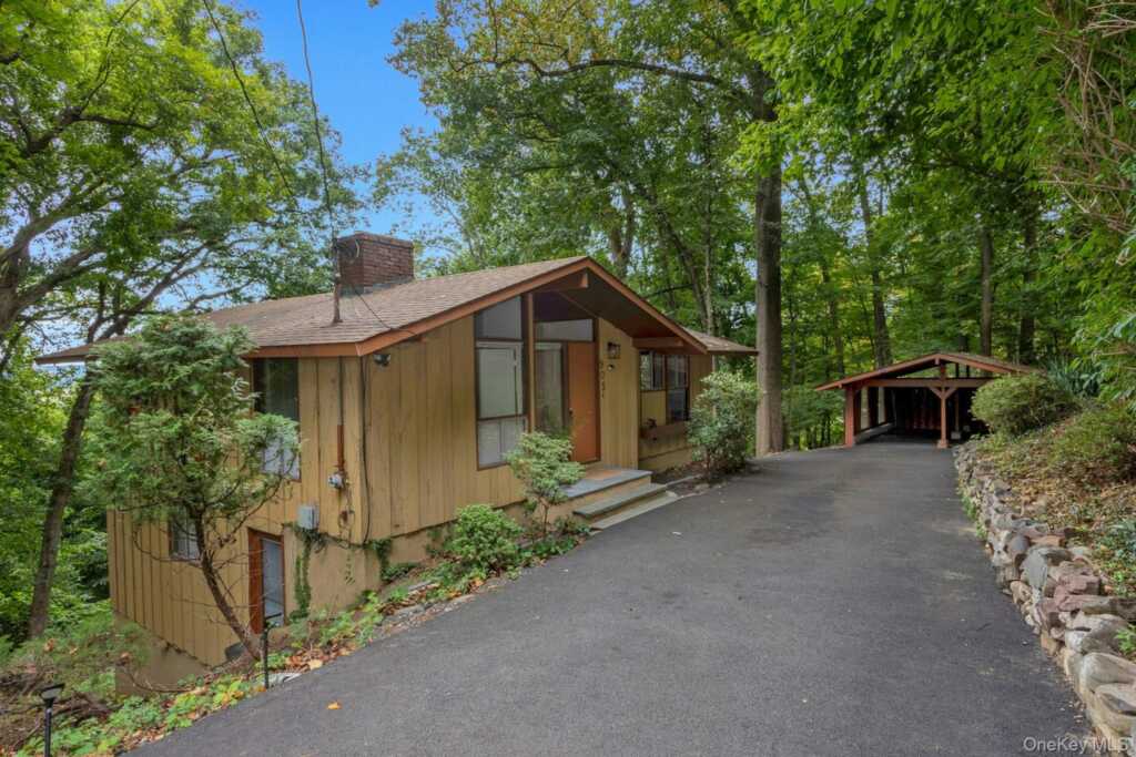 905 Route 9W, Nyack, NY 10960 - Photo 2 of 44