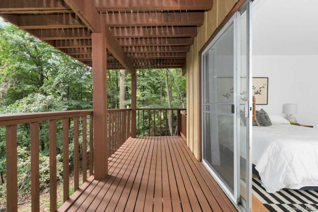 905 Route 9W, Nyack, NY 10960 - Photo 21 of 44
