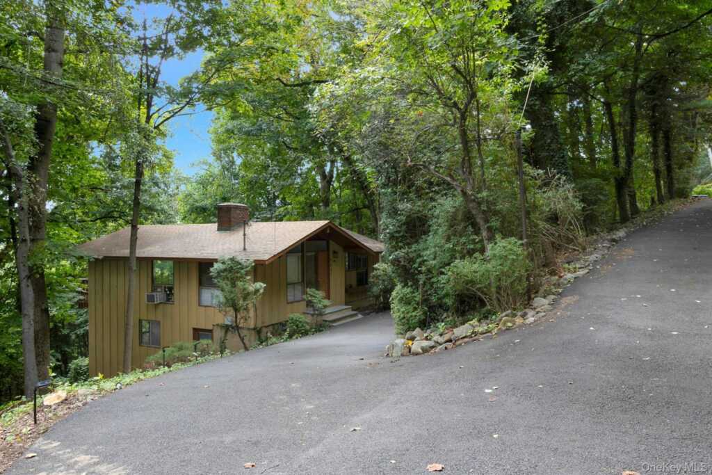 905 Route 9W, Nyack, NY 10960 - Photo 36 of 44