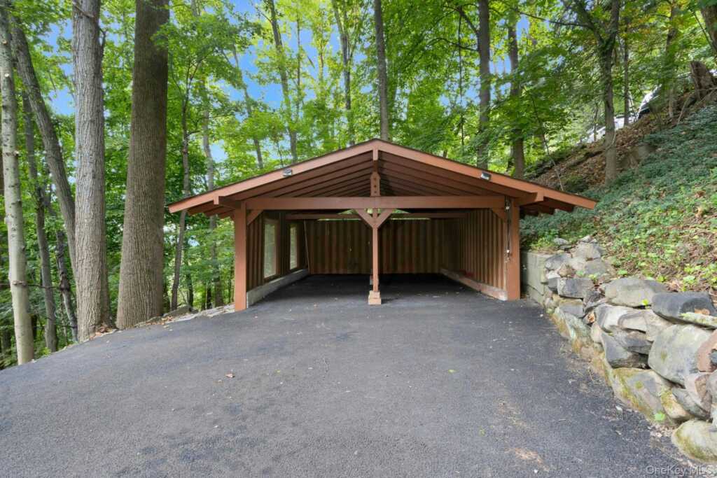905 Route 9W, Nyack, NY 10960 - Photo 39 of 44