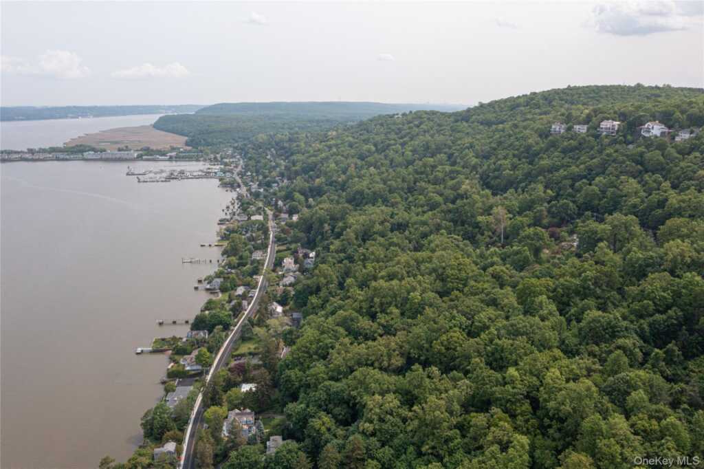 905 Route 9W, Nyack, NY 10960 - Photo 44 of 44