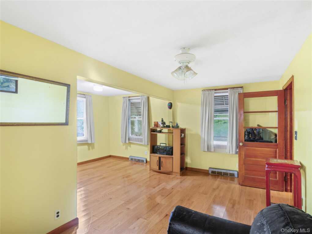 60 Central Avenue, Nanuet, NY 10954 - Photo 8 of 27