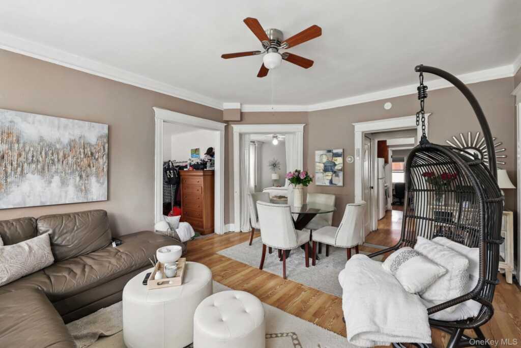 40 Longview Avenue, White Plains, NY 10605 - Photo 13 of 45