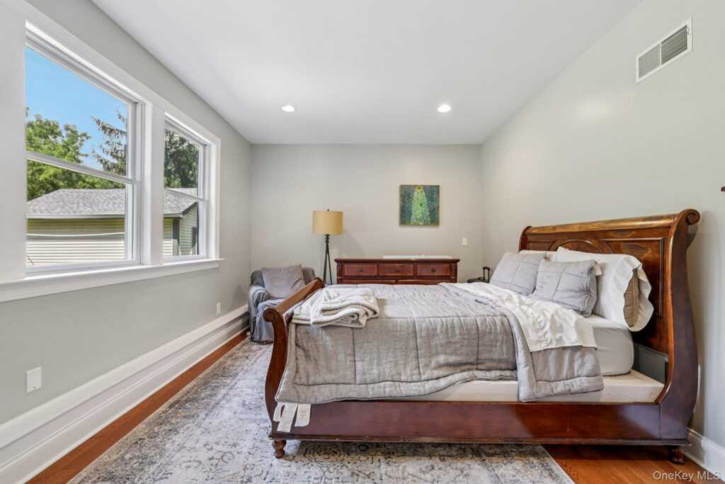 350 Boxberger Road, Valley Cottage, NY 10989 - Photo 17 of 50
