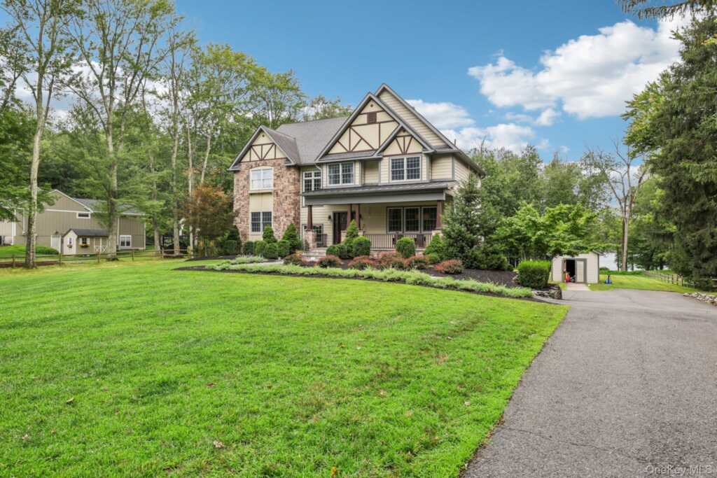 350 Boxberger Road, Valley Cottage, NY 10989 - Photo 3 of 50