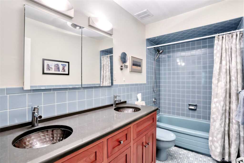 4 Steinway Court, Suffern, NY 10901 - Photo 20 of 32