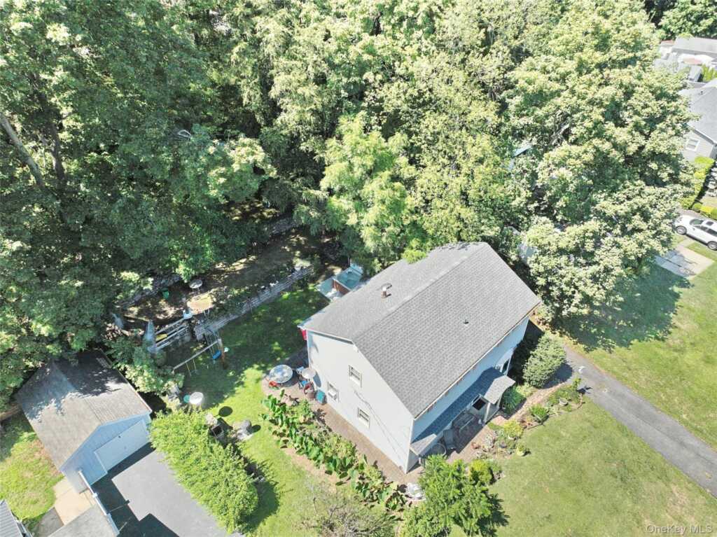 31 Lexow Avenue, Nanuet, NY 10954 - Photo 23 of 24