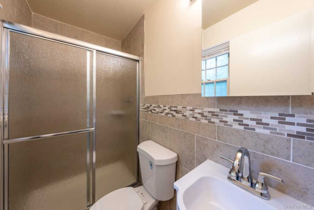 1 Delaware Drive, Nyack, NY 10960 - Photo 11 of 50