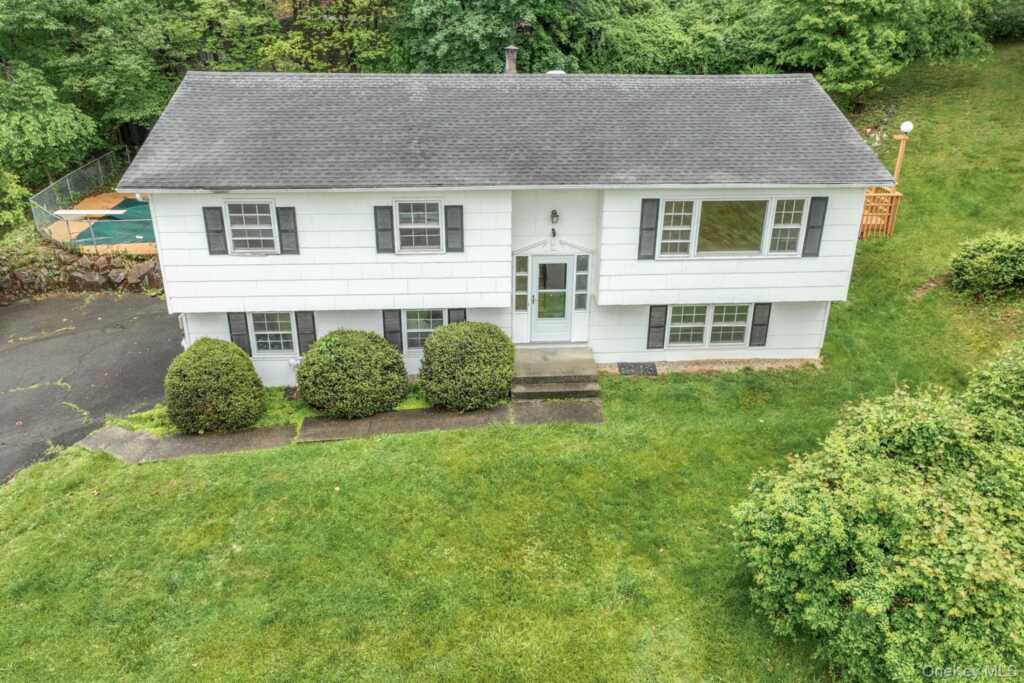 1 Delaware Drive, Nyack, NY 10960 - Photo 19 of 50